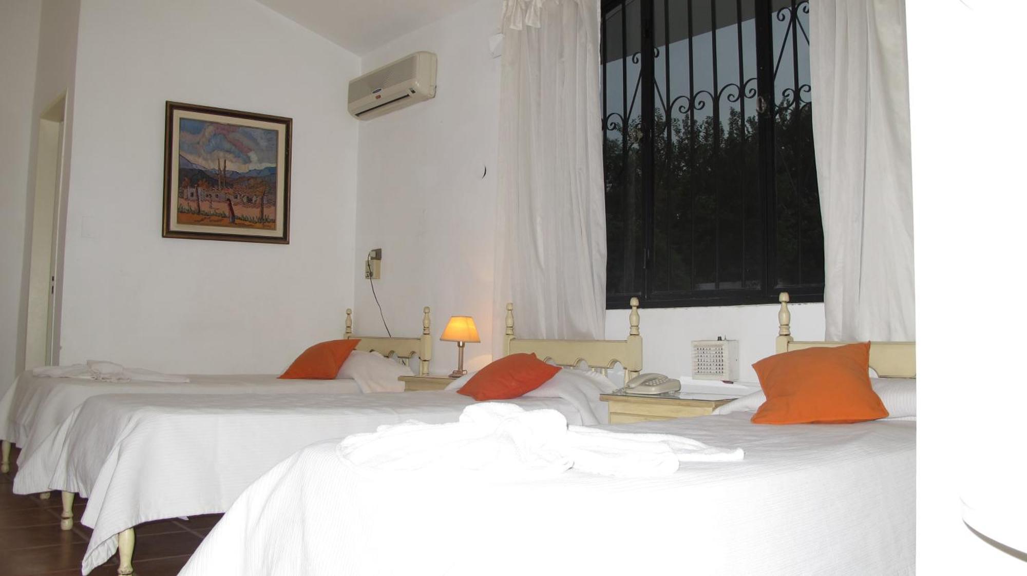 Portal De La Montana Hotel Villa Carlos Paz Quarto foto